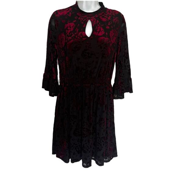 Modcloth Women's Very Visionary Mock Neck Burnout Velvet Dress Burgundy Medium - Picture 2 of 12